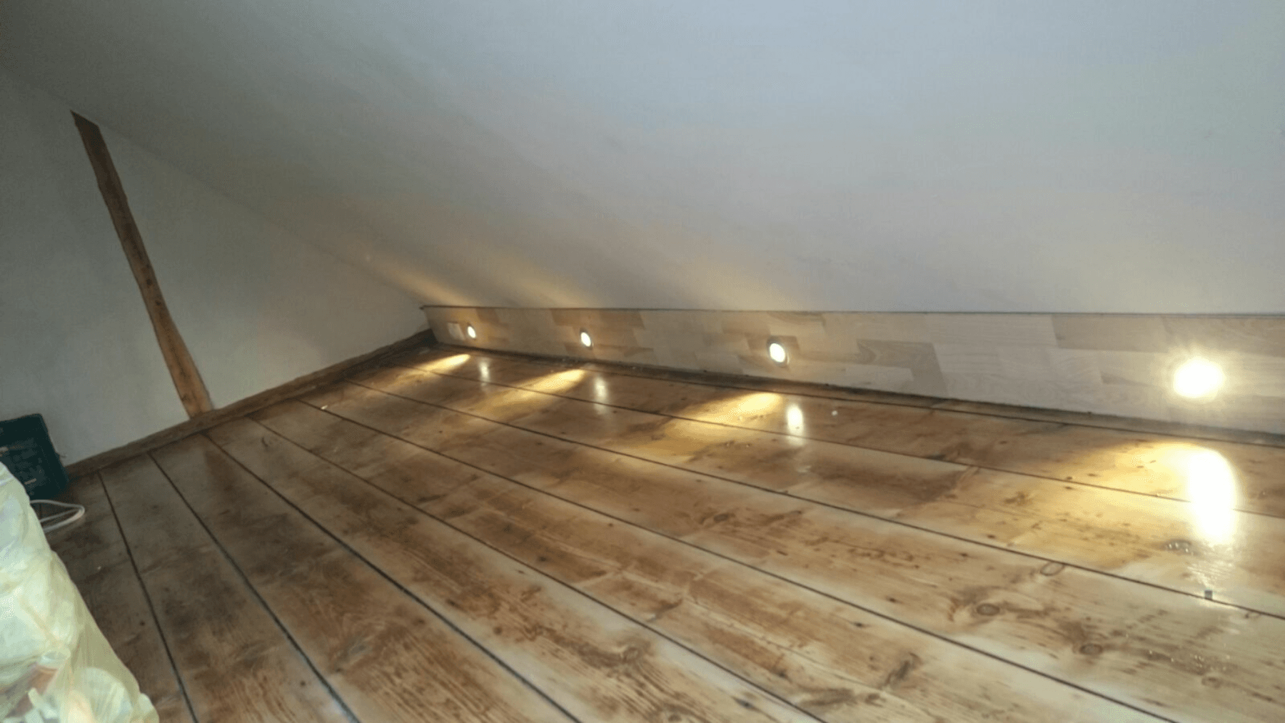 Prenájom bytu 2-izbový 49 m², Stuttgart, Bádensko-Wurttembersko Prenájom bytu 2-izbový 49 m², Stuttgart, Bádensko-Wurttembersko