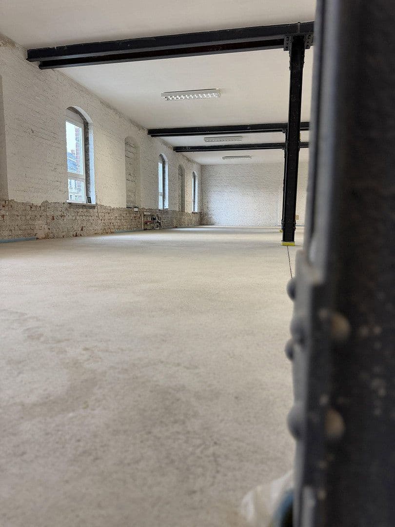 Prenájom kancelárie 250 m², Palmstraße 17-19, Chemnitz, Sasko Prenájom kancelárie 250 m², Palmstraße 17-19, Chemnitz, Sasko