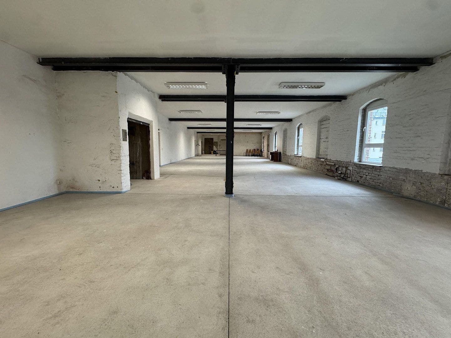 Prenájom kancelárie 250 m², Palmstraße 17-19, Chemnitz, Sasko Prenájom kancelárie 250 m², Palmstraße 17-19, Chemnitz, Sasko