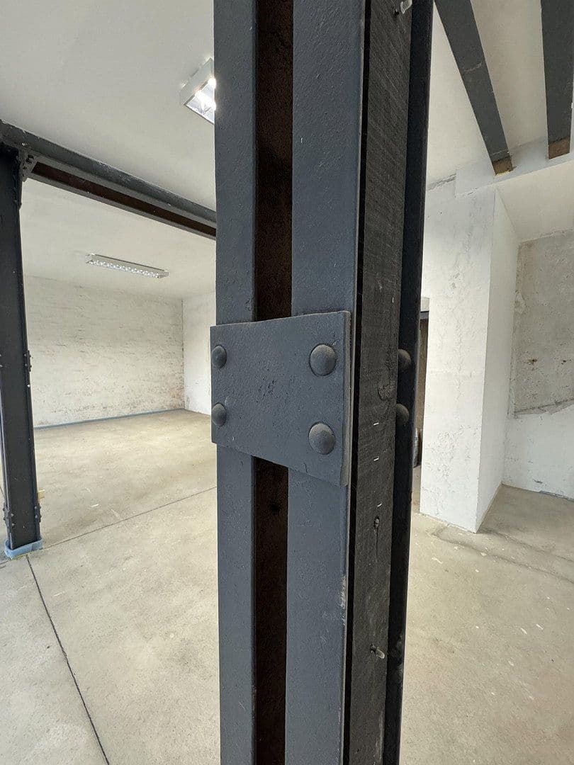 Prenájom kancelárie 250 m², Palmstraße 17-19, Chemnitz, Sasko Prenájom kancelárie 250 m², Palmstraße 17-19, Chemnitz, Sasko
