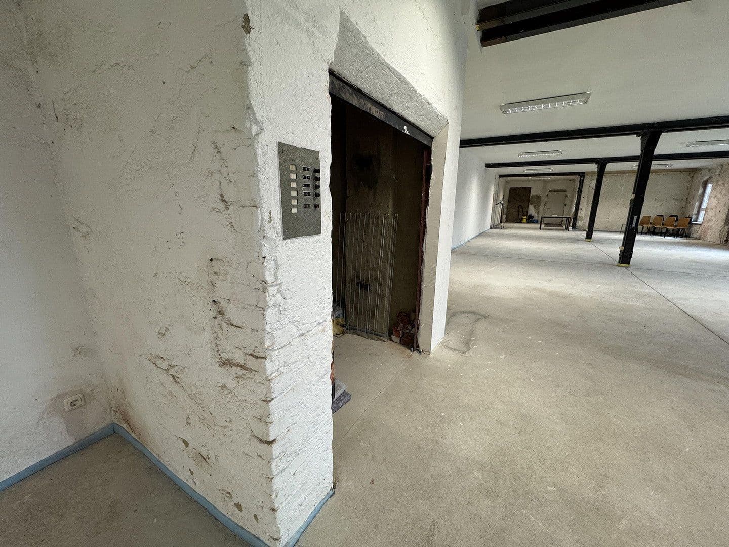 Prenájom kancelárie 250 m², Palmstraße 17-19, Chemnitz, Sasko Prenájom kancelárie 250 m², Palmstraße 17-19, Chemnitz, Sasko