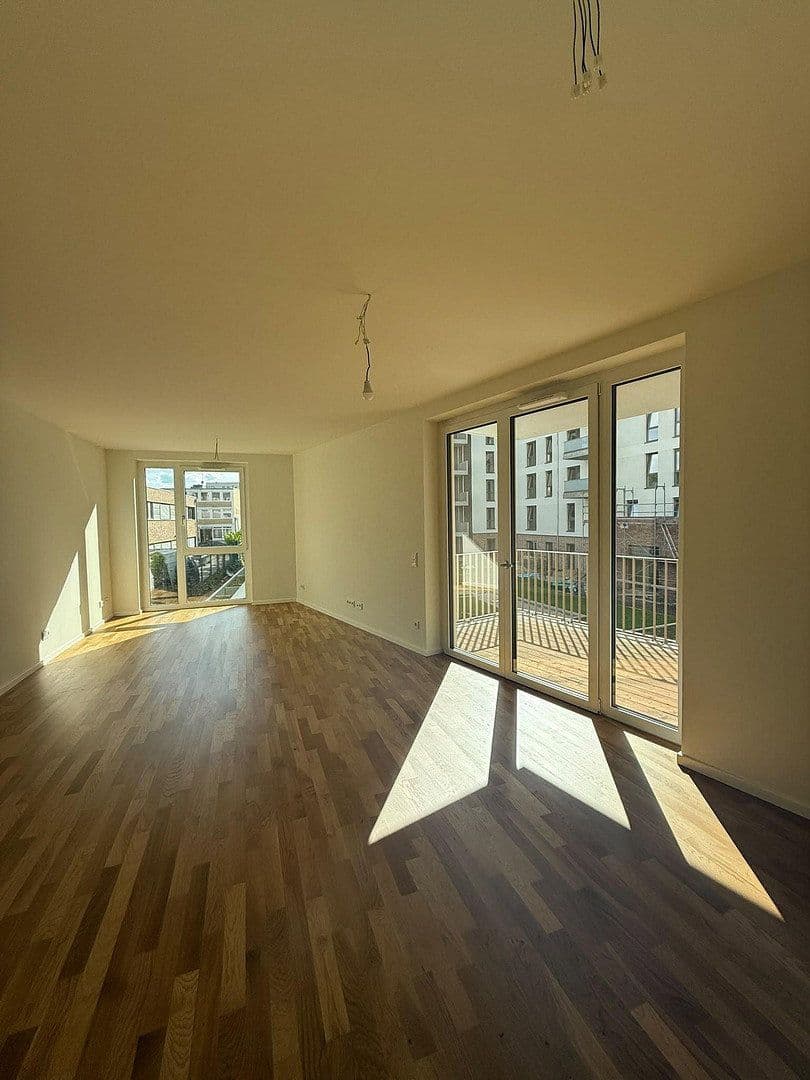 Prenájom bytu 3-izbový 84 m², Billhorner Kanalstraße 56, Hamburg, Hamburg Prenájom bytu 3-izbový 84 m², Billhorner Kanalstraße 56, Hamburg, Hamburg