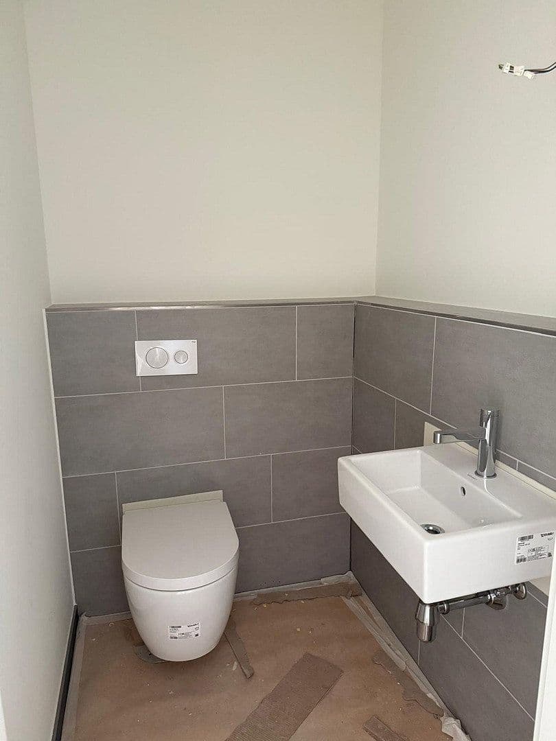 Prenájom bytu 3-izbový 84 m², Billhorner Kanalstraße 56, Hamburg, Hamburg Prenájom bytu 3-izbový 84 m², Billhorner Kanalstraße 56, Hamburg, Hamburg