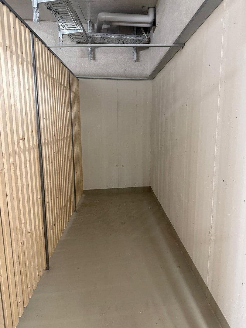 Prenájom bytu 3-izbový 84 m², Billhorner Kanalstraße 56, Hamburg, Hamburg Prenájom bytu 3-izbový 84 m², Billhorner Kanalstraße 56, Hamburg, Hamburg
