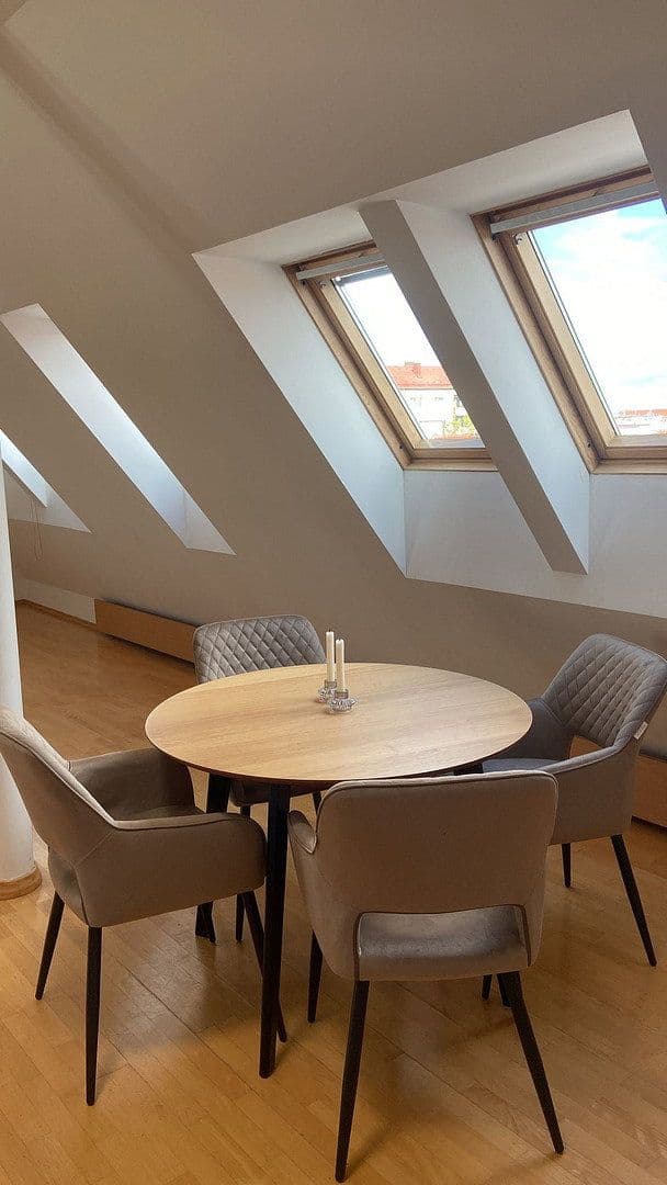 Predaj bytu 4-izbový 115 m², Hernalser Hauptstraße 124, Wien, Viedeň Predaj bytu 4-izbový 115 m², Hernalser Hauptstraße 124, Wien, Viedeň