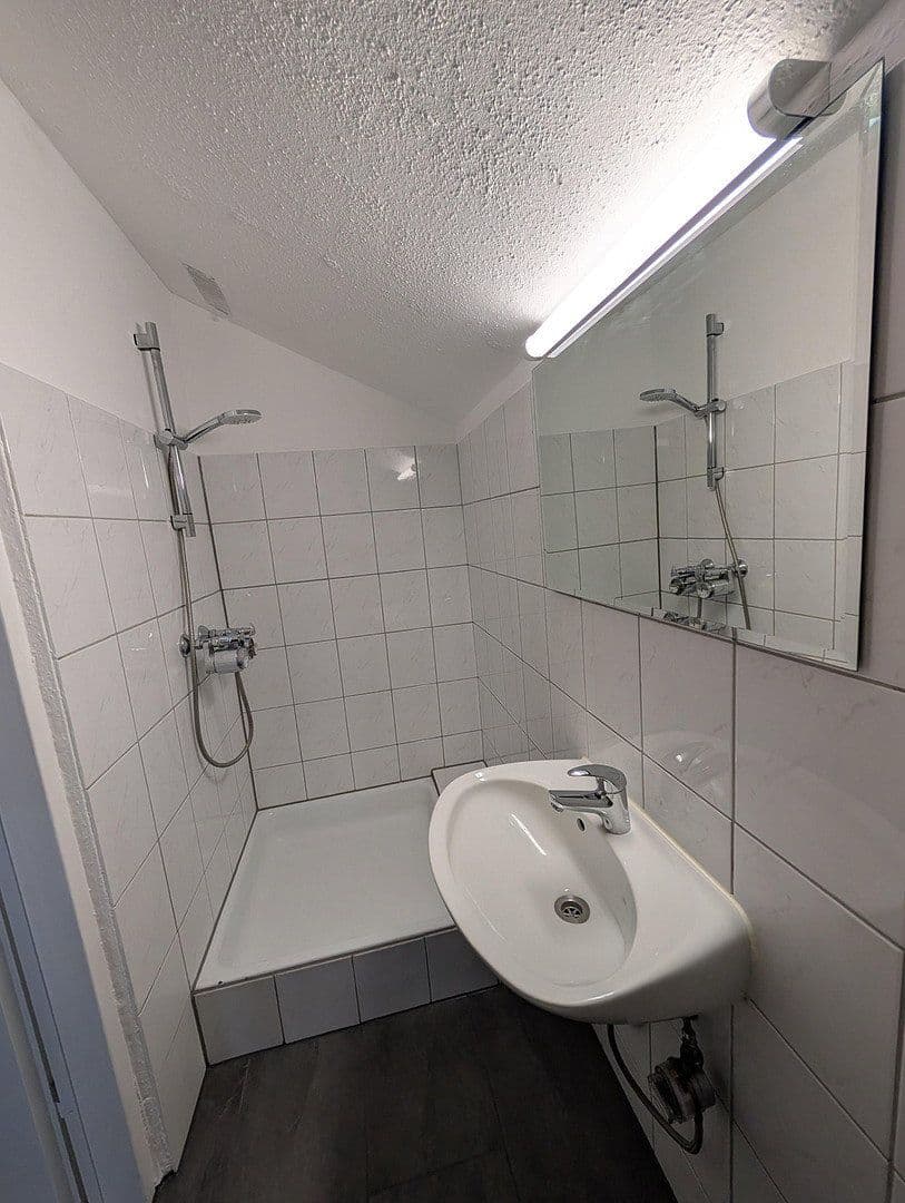 Prenájom bytu 1-izbový 37 m², Johann-Peter-Hebelstr. 20, Schliengen, Bádensko-Wurttembersko Prenájom bytu 1-izbový 37 m², Johann-Peter-Hebelstr. 20, Schliengen, Bádensko-Wurttembersko