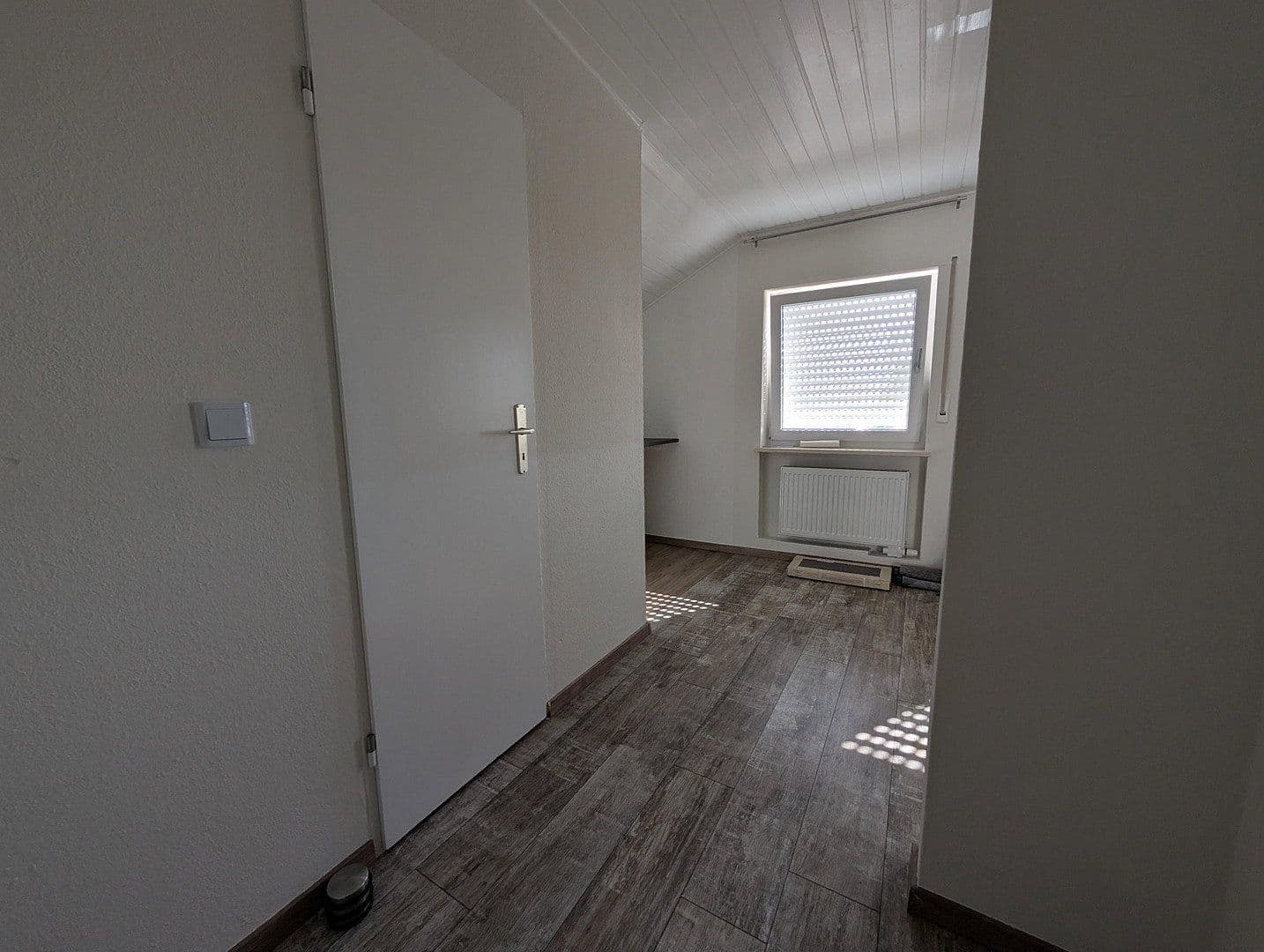 Prenájom bytu 1-izbový 37 m², Johann-Peter-Hebelstr. 20, Schliengen, Bádensko-Wurttembersko Prenájom bytu 1-izbový 37 m², Johann-Peter-Hebelstr. 20, Schliengen, Bádensko-Wurttembersko