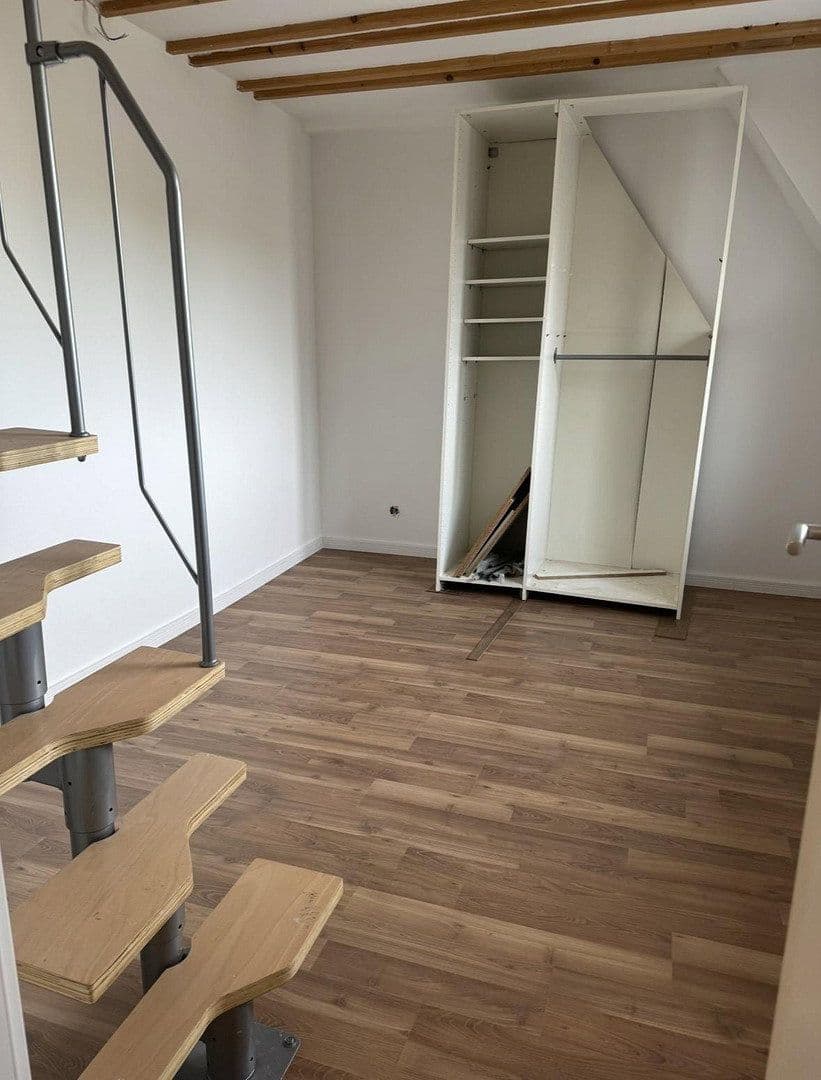 Prenájom domu 120 m², pozemok 120 m², Limburgerhof, Porýnie-Falcko Prenájom domu 120 m², pozemok 120 m², Limburgerhof, Porýnie-Falcko