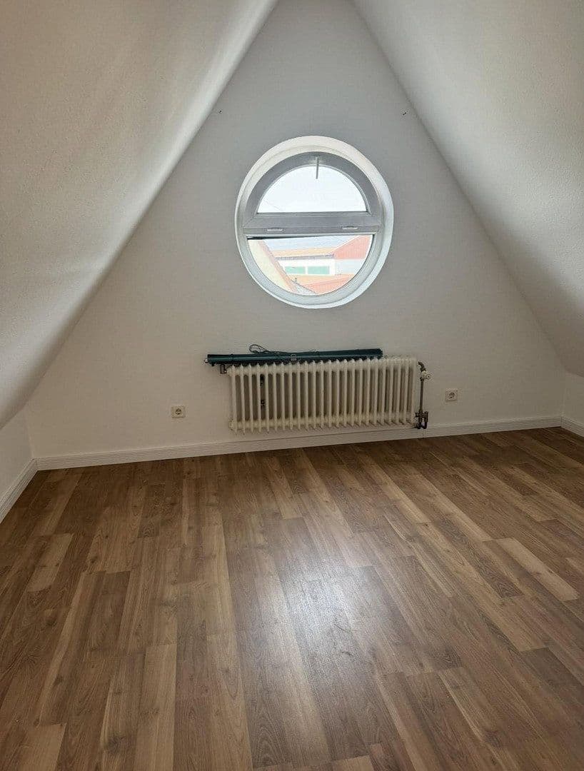 Prenájom domu 120 m², pozemok 120 m², Limburgerhof, Porýnie-Falcko Prenájom domu 120 m², pozemok 120 m², Limburgerhof, Porýnie-Falcko