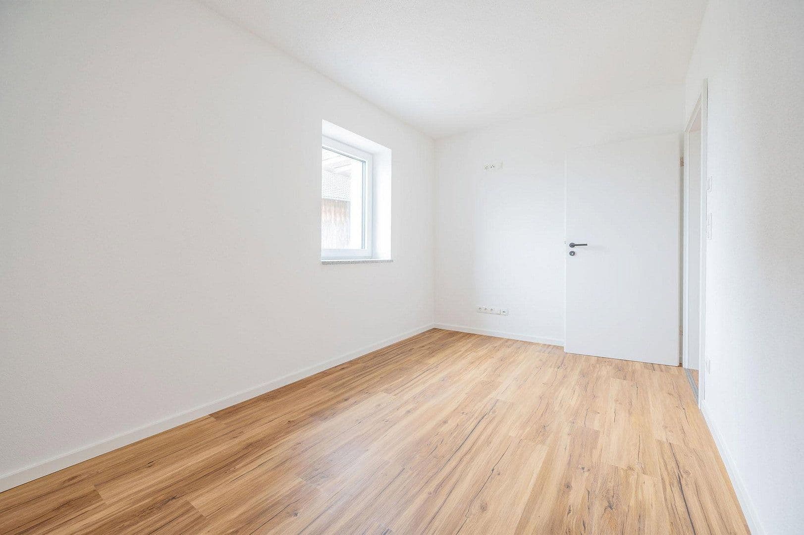 Prenájom bytu 4-izbový 72 m², Hutthurm, Bavorsko Prenájom bytu 4-izbový 72 m², Hutthurm, Bavorsko