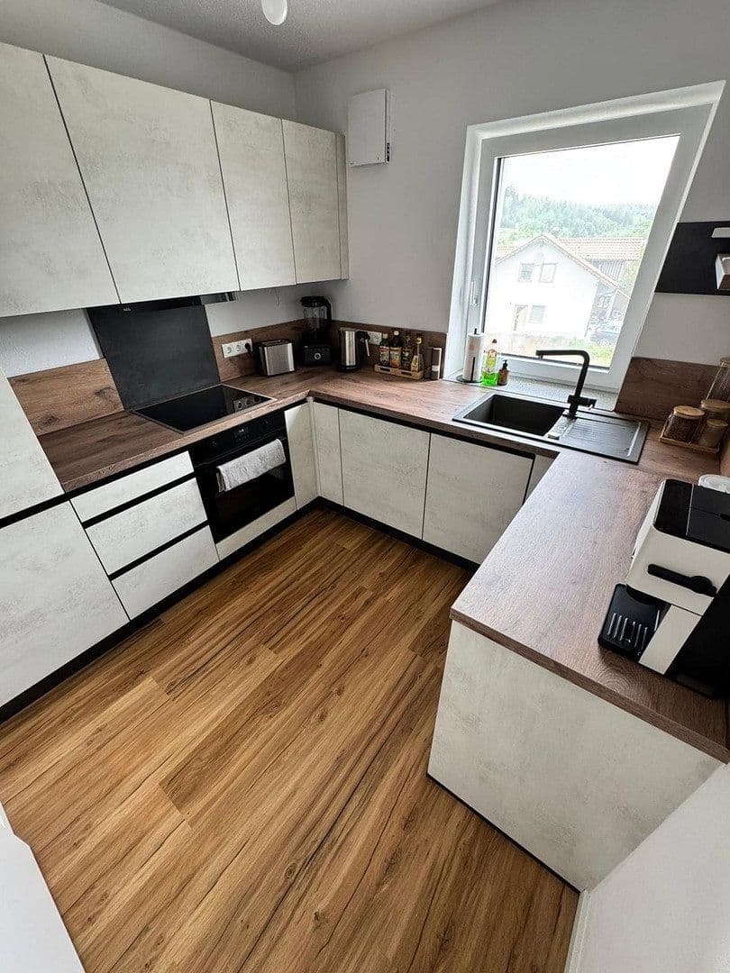 Prenájom bytu 4-izbový 72 m², Hutthurm, Bavorsko Prenájom bytu 4-izbový 72 m², Hutthurm, Bavorsko