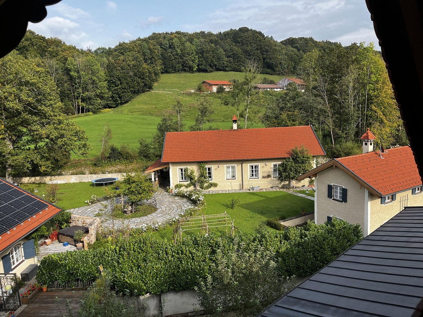 Prenájom bytu 4-izbový 145 m², Siegsdorf, Bavorsko Prenájom bytu 4-izbový 145 m², Siegsdorf, Bavorsko