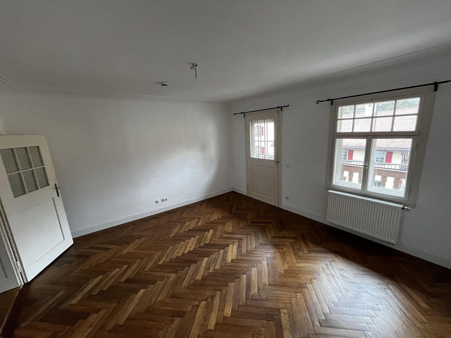 Prenájom bytu 4-izbový 145 m², Siegsdorf, Bavorsko Prenájom bytu 4-izbový 145 m², Siegsdorf, Bavorsko