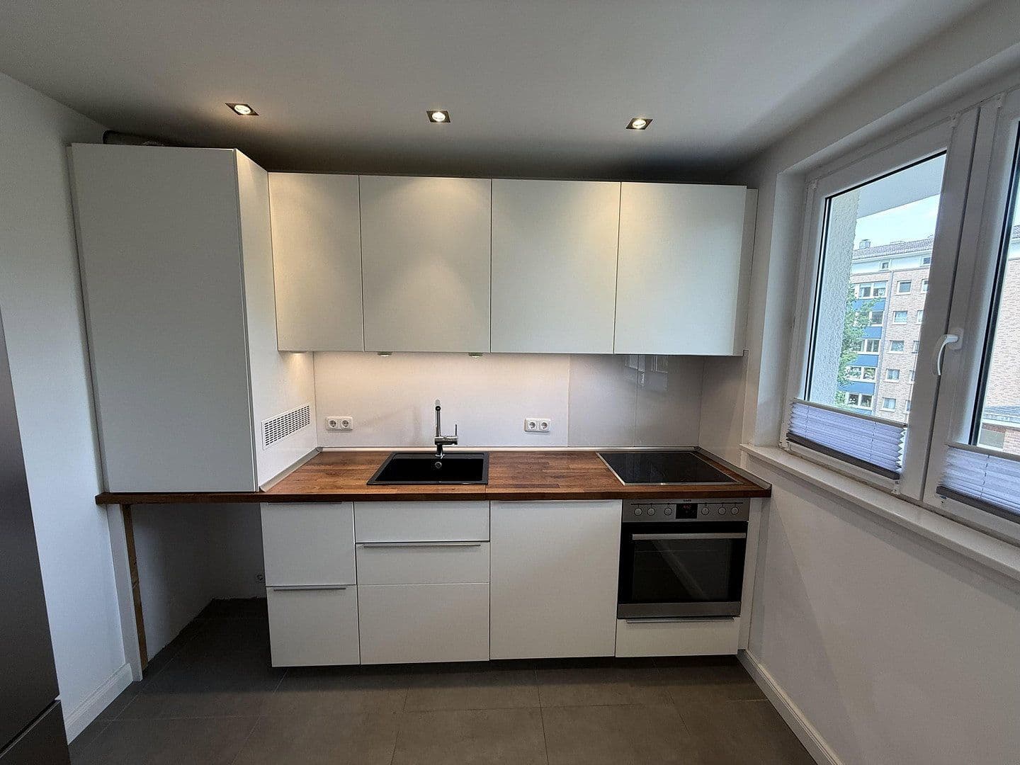 Predaj bytu 2-izbový 60 m², Holtenauer Straße 228, Kiel, Šlezvicko-Holštajnsko Predaj bytu 2-izbový 60 m², Holtenauer Straße 228, Kiel, Šlezvicko-Holštajnsko