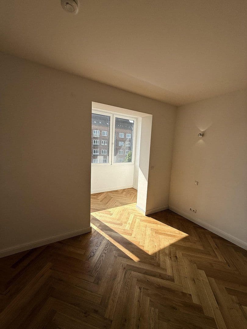 Predaj bytu 2-izbový 60 m², Holtenauer Straße 228, Kiel, Šlezvicko-Holštajnsko Predaj bytu 2-izbový 60 m², Holtenauer Straße 228, Kiel, Šlezvicko-Holštajnsko