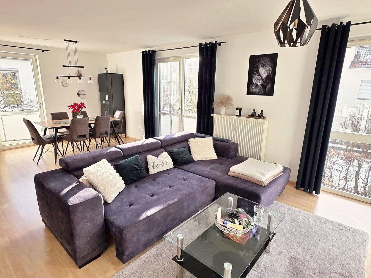 Prenájom bytu 3-izbový 88 m², Landsham bei Kirchheim, Bavorsko Prenájom bytu 3-izbový 88 m², Landsham bei Kirchheim, Bavorsko