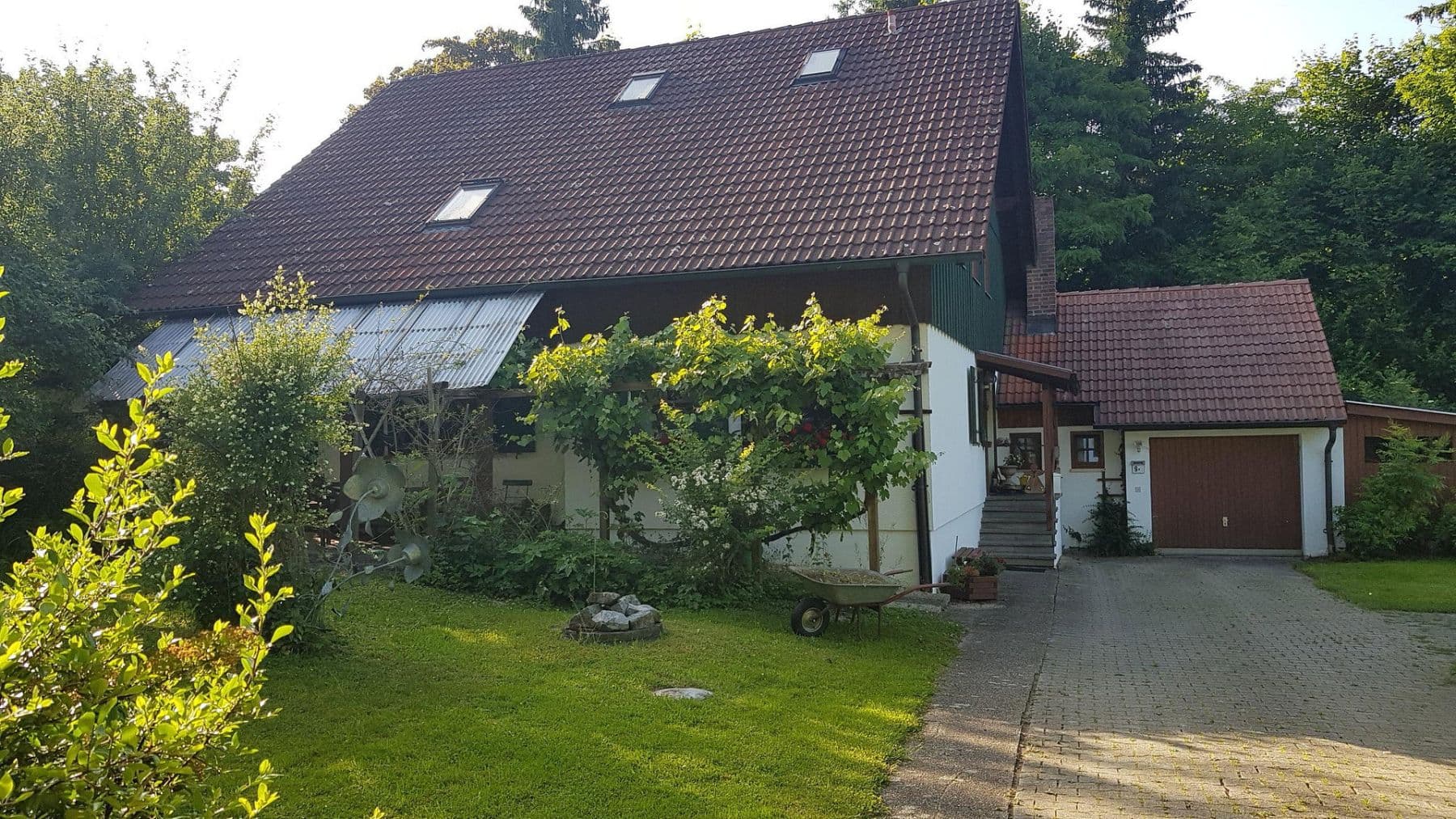 Predaj domu 230 m², pozemok 774 m², Schloßberg 9 a, Tiefenbach, Bavorsko Predaj domu 230 m², pozemok 774 m², Schloßberg 9 a, Tiefenbach, Bavorsko