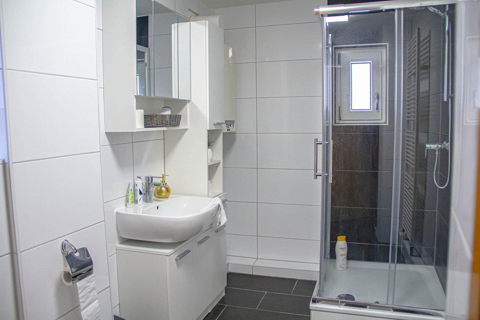 Prenájom bytu 3-izbový 75 m², König-Wilhelm-Str 62, Ilsfeld, Bádensko-Wurttembersko Prenájom bytu 3-izbový 75 m², König-Wilhelm-Str 62, Ilsfeld, Bádensko-Wurttembersko