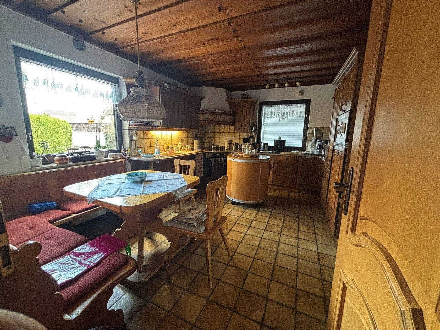 Predaj domu 200 m², pozemok 560 m², Bad Nauheim, Hesensko Predaj domu 200 m², pozemok 560 m², Bad Nauheim, Hesensko