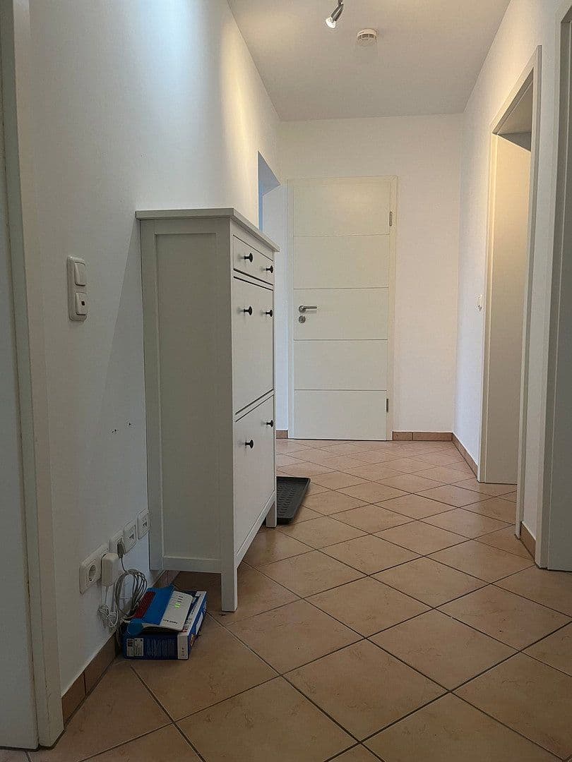 Prenájom bytu 2-izbový 65 m², München, Bavorsko Prenájom bytu 2-izbový 65 m², München, Bavorsko