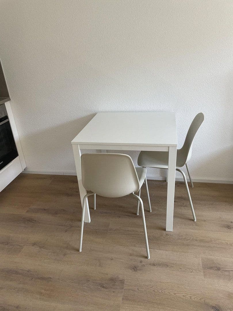 Prenájom bytu 2-izbový 30 m², Ludwigsburg, Bádensko-Wurttembersko Prenájom bytu 2-izbový 30 m², Ludwigsburg, Bádensko-Wurttembersko