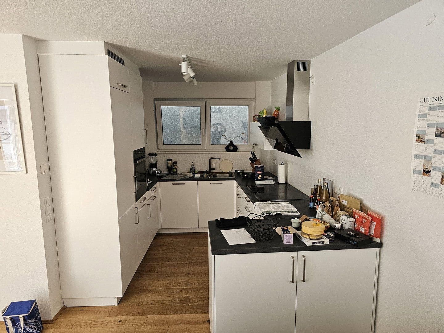Prenájom bytu 2-izbový 73 m², Amalienstr. 8, Karlsruhe, Bádensko-Wurttembersko Prenájom bytu 2-izbový 73 m², Amalienstr. 8, Karlsruhe, Bádensko-Wurttembersko