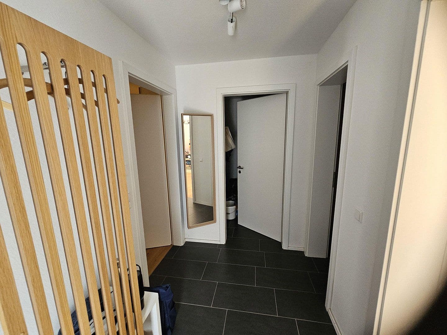 Prenájom bytu 2-izbový 73 m², Amalienstr. 8, Karlsruhe, Bádensko-Wurttembersko Prenájom bytu 2-izbový 73 m², Amalienstr. 8, Karlsruhe, Bádensko-Wurttembersko