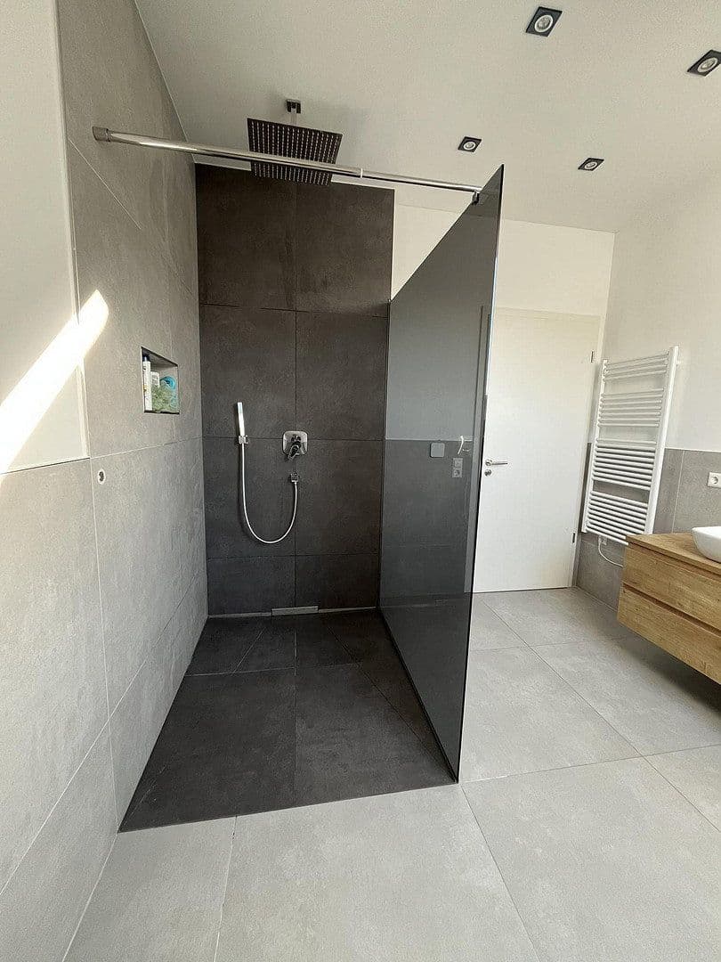 Predaj domu 170 m², pozemok 312 m², Pfinztal, Bádensko-Wurttembersko Predaj domu 170 m², pozemok 312 m², Pfinztal, Bádensko-Wurttembersko