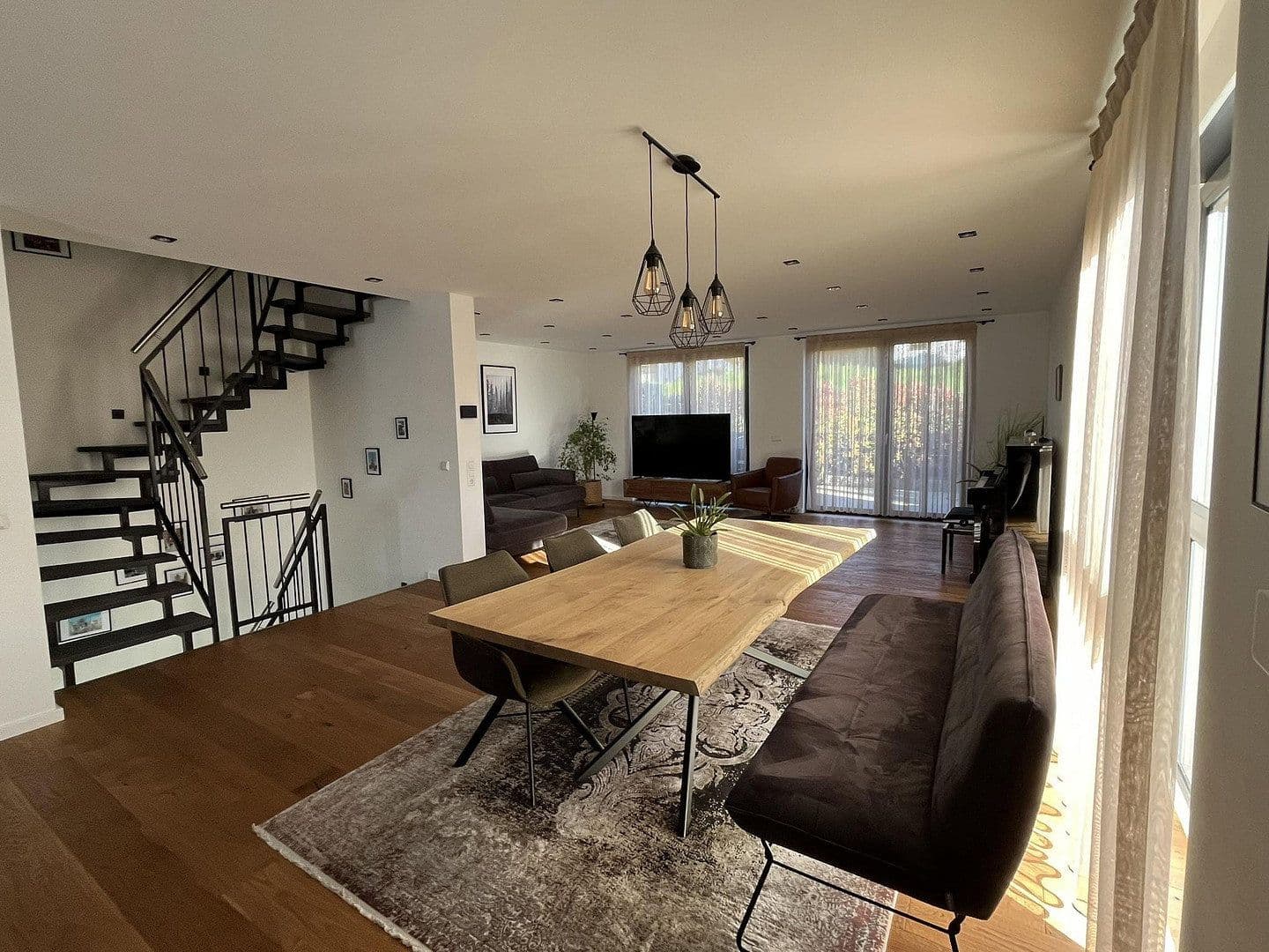 Predaj domu 170 m², pozemok 312 m², Pfinztal, Bádensko-Wurttembersko Predaj domu 170 m², pozemok 312 m², Pfinztal, Bádensko-Wurttembersko
