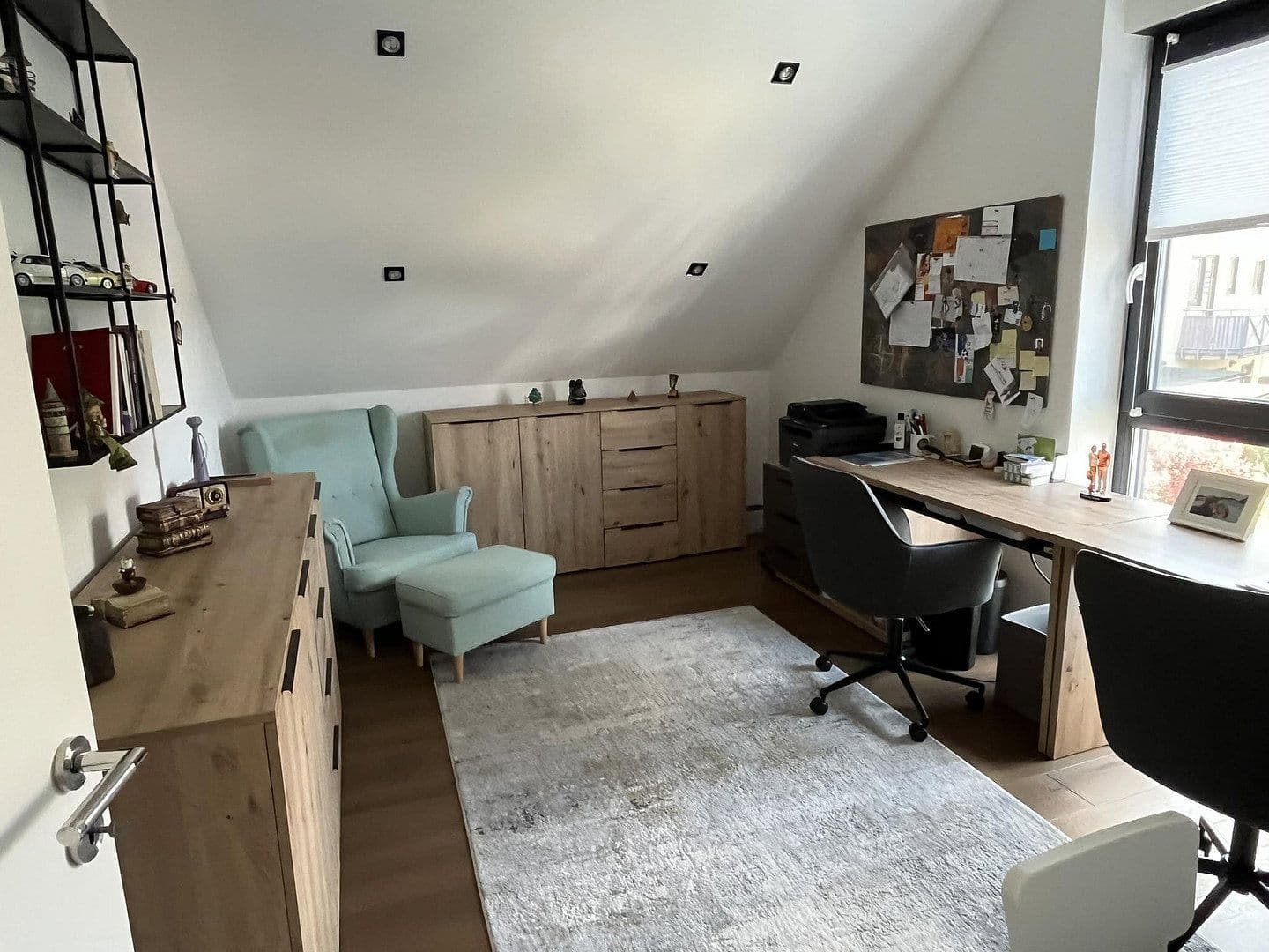 Predaj domu 170 m², pozemok 312 m², Pfinztal, Bádensko-Wurttembersko Predaj domu 170 m², pozemok 312 m², Pfinztal, Bádensko-Wurttembersko