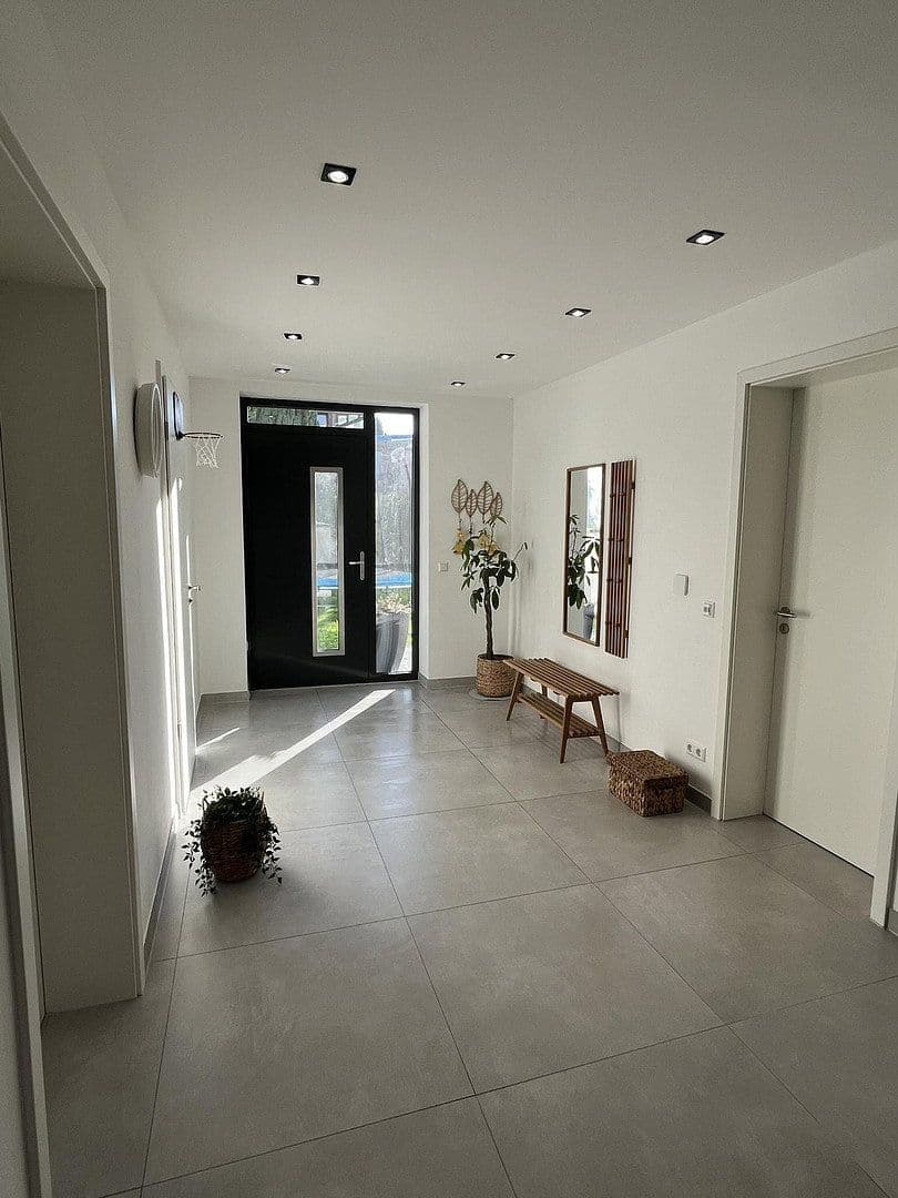Predaj domu 170 m², pozemok 312 m², Pfinztal, Bádensko-Wurttembersko Predaj domu 170 m², pozemok 312 m², Pfinztal, Bádensko-Wurttembersko