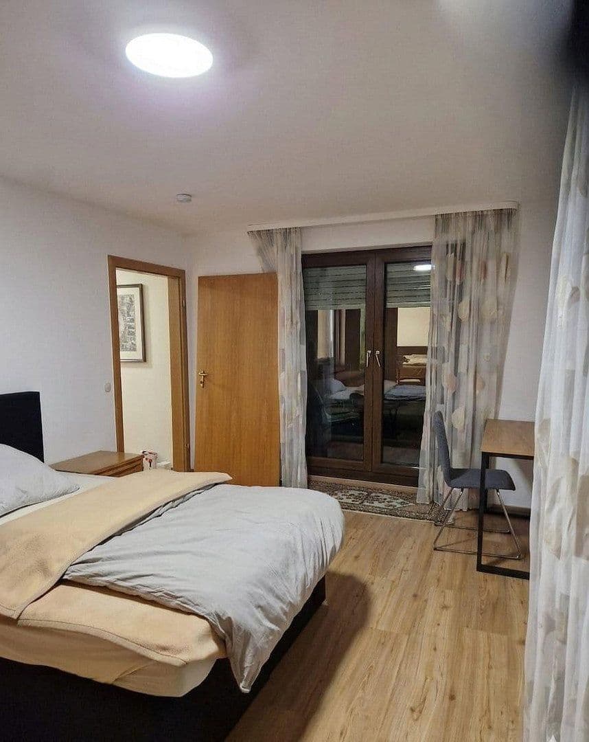 Predaj bytu 3-izbový 88 m², Mäulenstr.27, Stuttgart, Bádensko-Wurttembersko Predaj bytu 3-izbový 88 m², Mäulenstr.27, Stuttgart, Bádensko-Wurttembersko