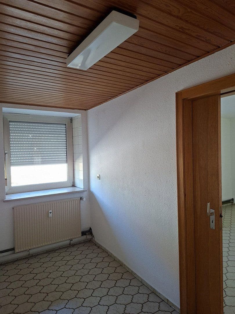 Predaj domu 480 m², pozemok 650 m², Tassilostraße 7, Münchsmünster, Bavorsko Predaj domu 480 m², pozemok 650 m², Tassilostraße 7, Münchsmünster, Bavorsko