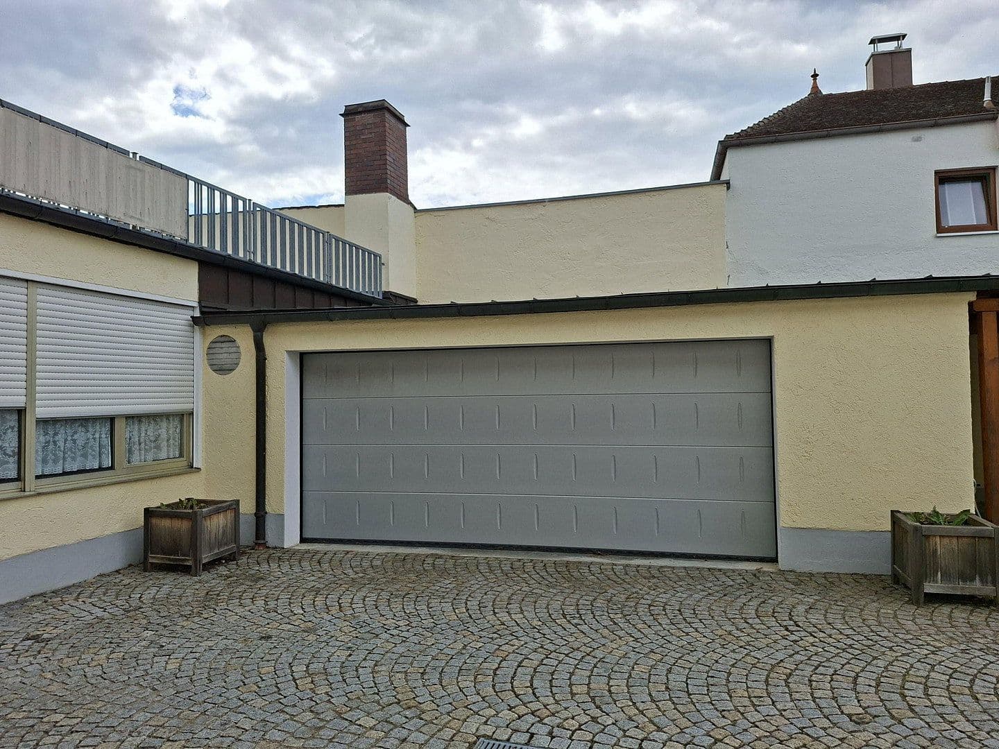 Predaj domu 480 m², pozemok 650 m², Tassilostraße 7, Münchsmünster, Bavorsko Predaj domu 480 m², pozemok 650 m², Tassilostraße 7, Münchsmünster, Bavorsko