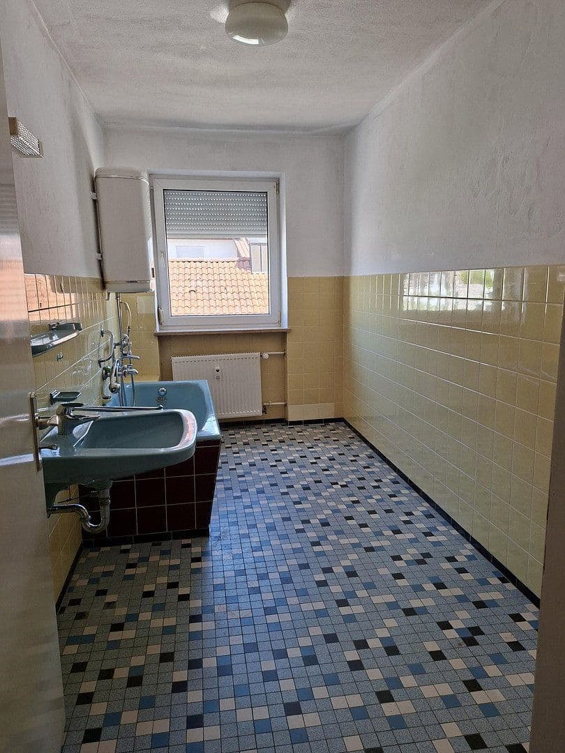 Predaj domu 480 m², pozemok 650 m², Tassilostraße 7, Münchsmünster, Bavorsko Predaj domu 480 m², pozemok 650 m², Tassilostraße 7, Münchsmünster, Bavorsko