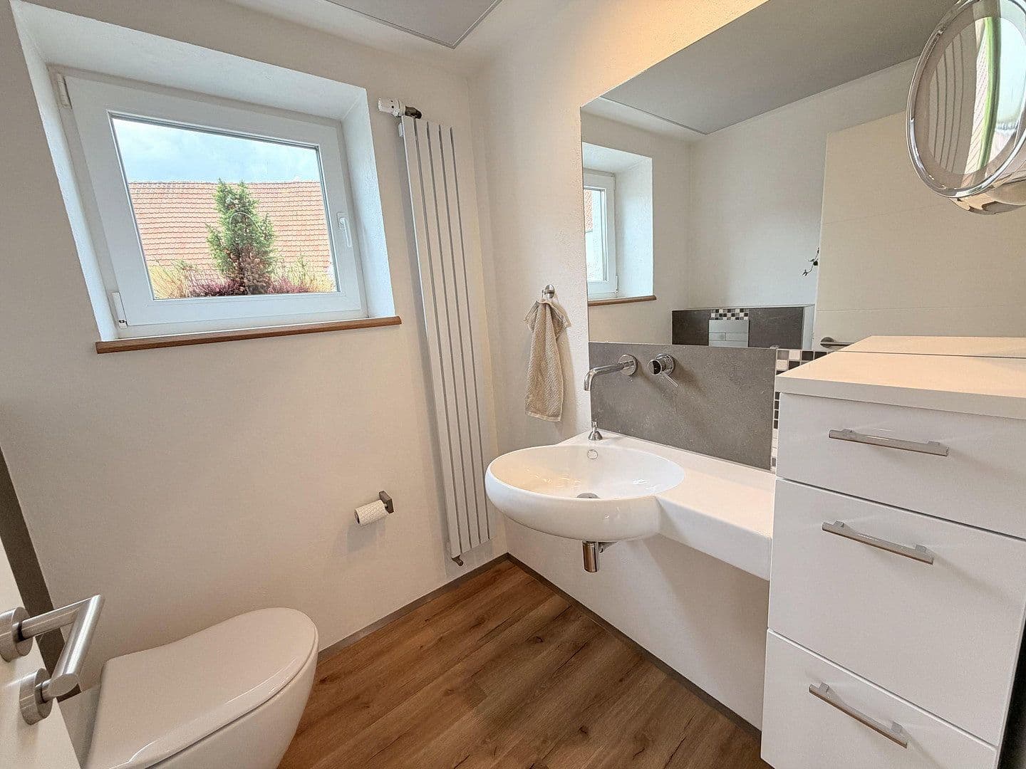 Predaj domu 125 m², pozemok 92 m², Böchingen, Porýnie-Falcko Predaj domu 125 m², pozemok 92 m², Böchingen, Porýnie-Falcko