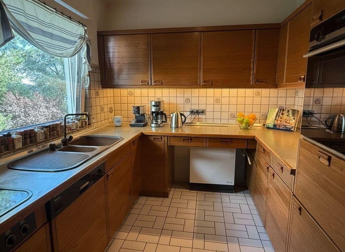 Predaj bytu 6-izbový 140 m², Rheinheldestraße 12, Neuwied, Porýnie-Falcko Predaj bytu 6-izbový 140 m², Rheinheldestraße 12, Neuwied, Porýnie-Falcko