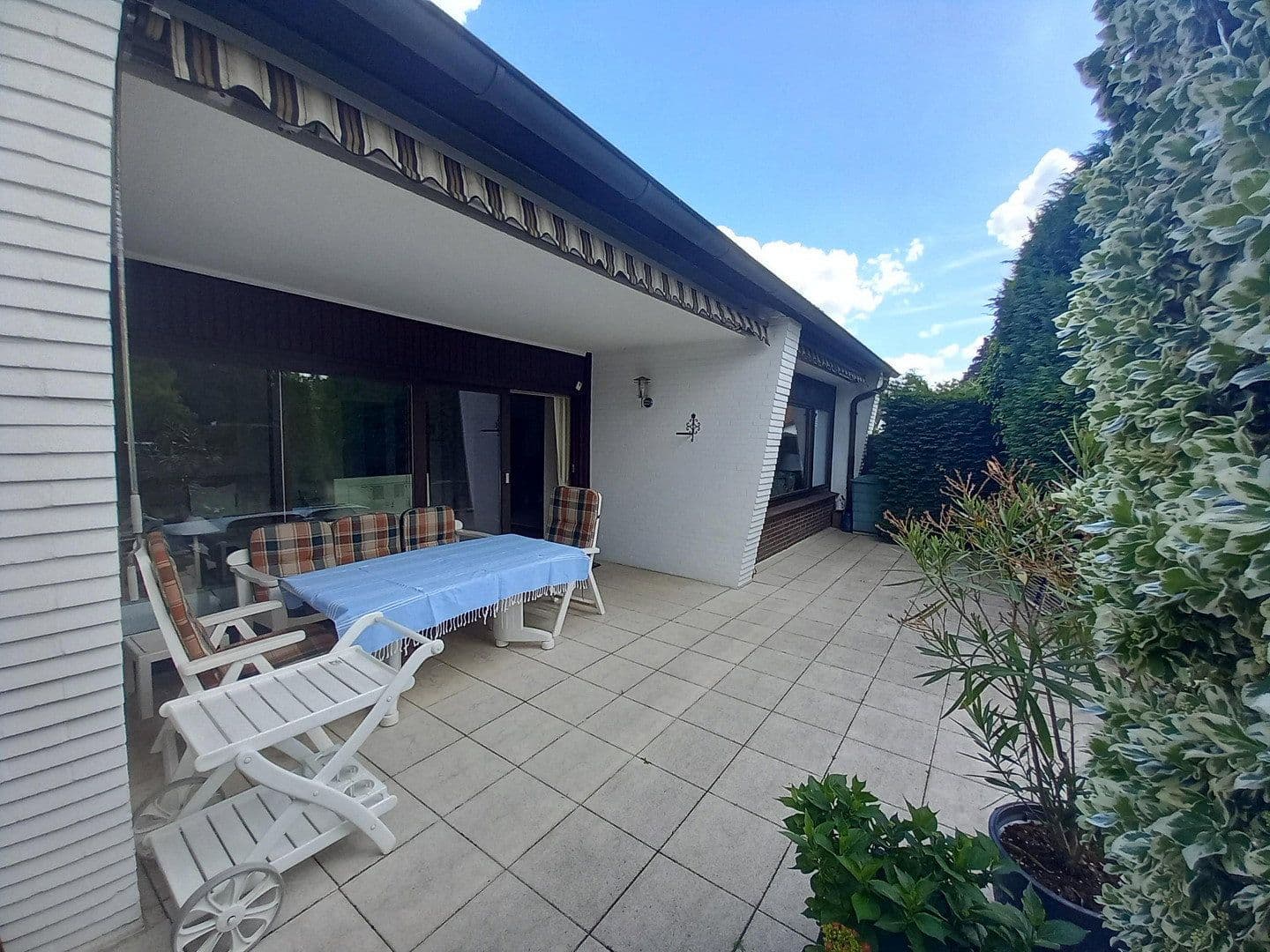 Predaj domu 134 m², pozemok 741 m², Großhansdorf, Šlezvicko-Holštajnsko Predaj domu 134 m², pozemok 741 m², Großhansdorf, Šlezvicko-Holštajnsko