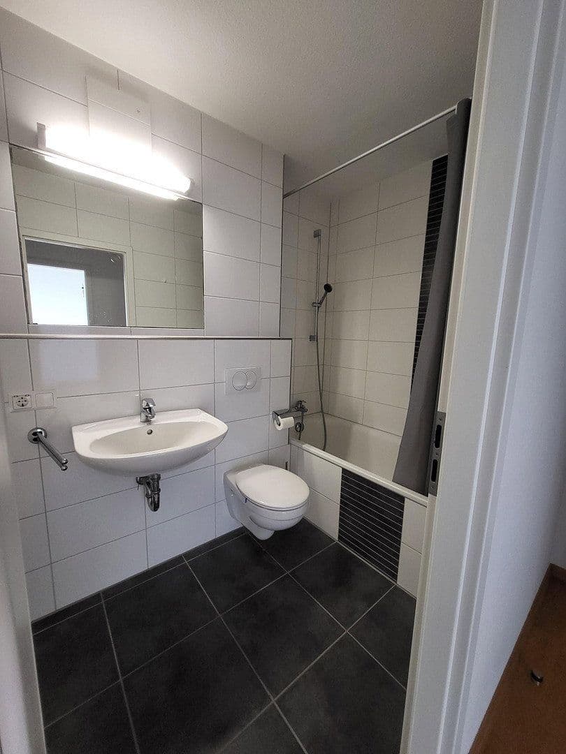 Prenájom bytu 2-izbový 40 m², Darmstadt, Hesensko Prenájom bytu 2-izbový 40 m², Darmstadt, Hesensko