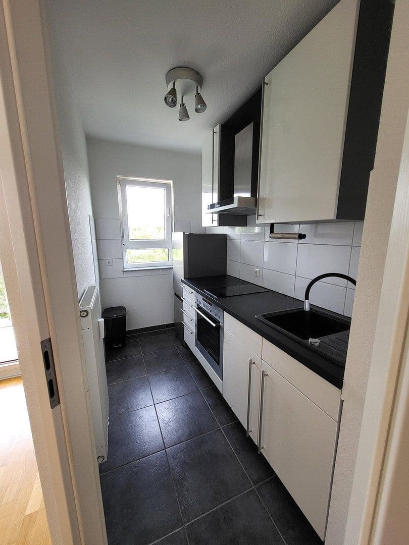 Prenájom bytu 2-izbový 40 m², Darmstadt, Hesensko Prenájom bytu 2-izbový 40 m², Darmstadt, Hesensko