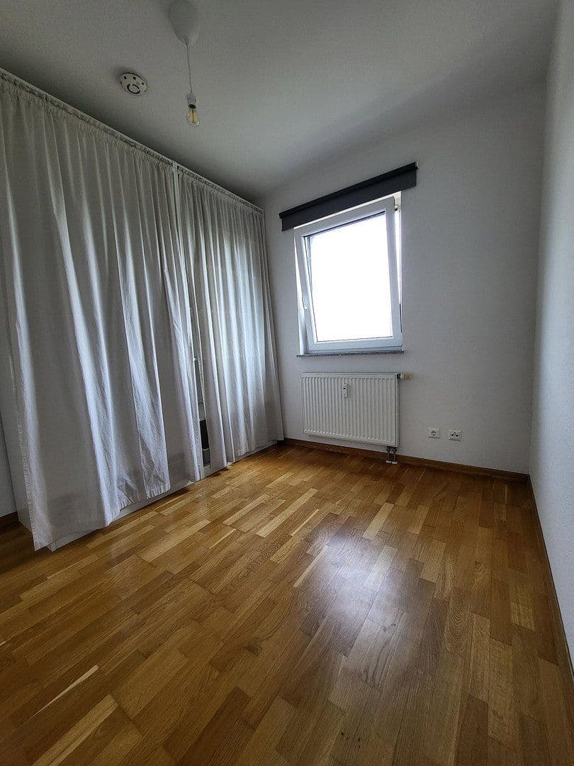 Prenájom bytu 2-izbový 40 m², Darmstadt, Hesensko Prenájom bytu 2-izbový 40 m², Darmstadt, Hesensko