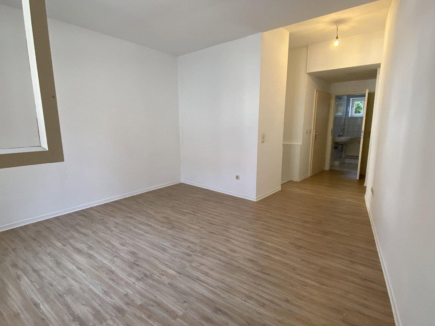Prenájom bytu 1-izbový 27 m², Rathausstraße 7, Hofheim am Taunus, Hesensko Prenájom bytu 1-izbový 27 m², Rathausstraße 7, Hofheim am Taunus, Hesensko