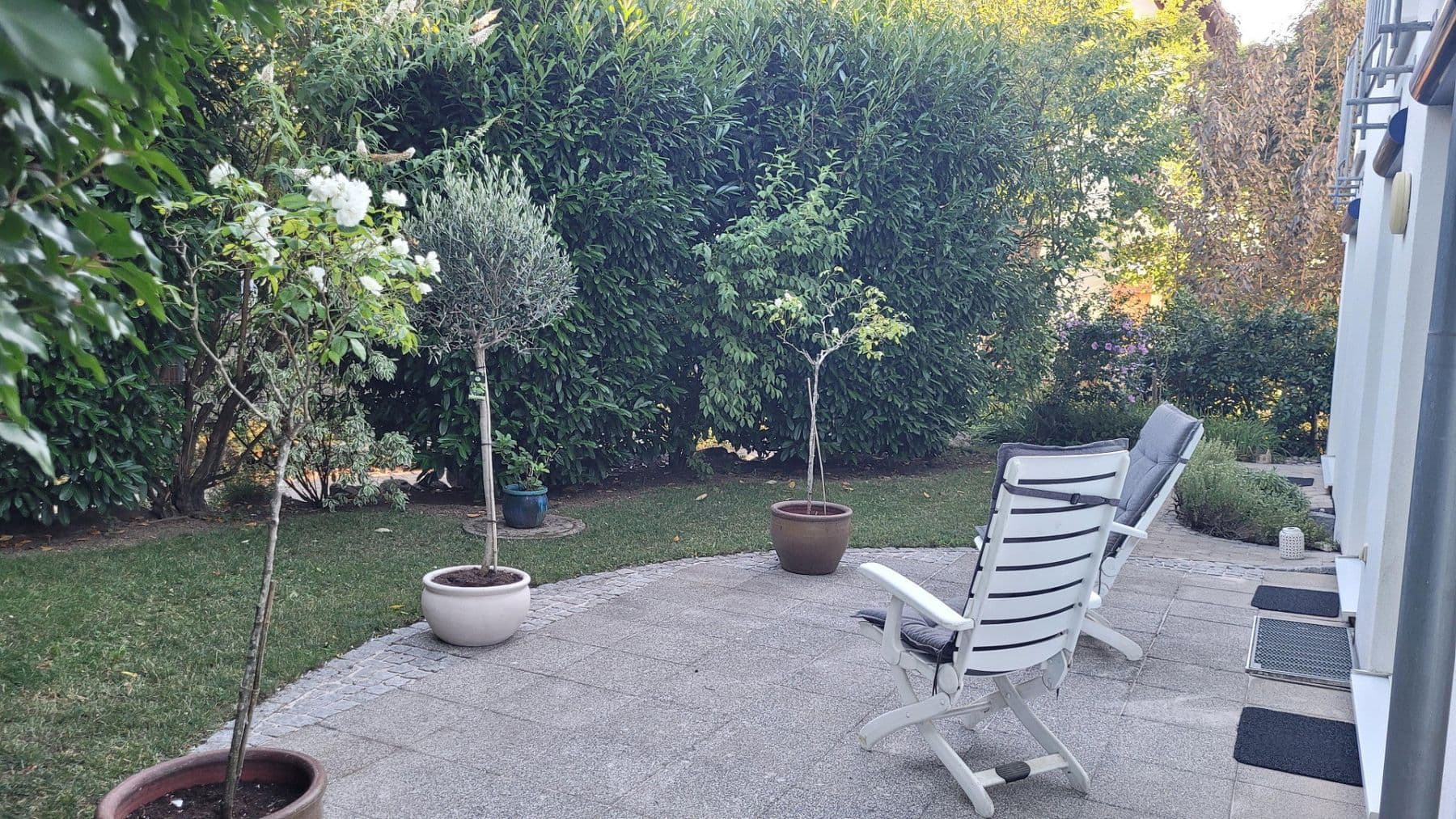 Predaj domu 224 m², pozemok 568 m², Jestetten, Bádensko-Wurttembersko Predaj domu 224 m², pozemok 568 m², Jestetten, Bádensko-Wurttembersko