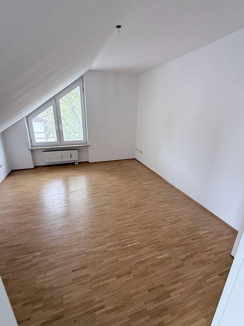 Predaj bytu 4-izbový 113 m², Unterhaching, Bavorsko Predaj bytu 4-izbový 113 m², Unterhaching, Bavorsko