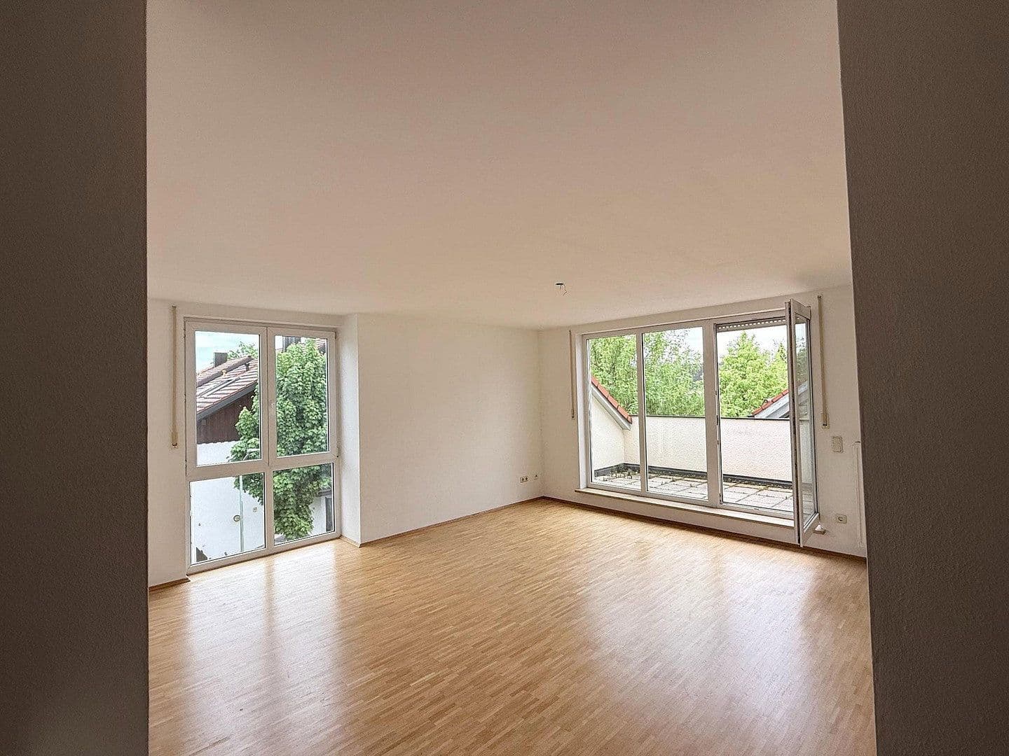Predaj bytu 4-izbový 113 m², Unterhaching, Bavorsko Predaj bytu 4-izbový 113 m², Unterhaching, Bavorsko