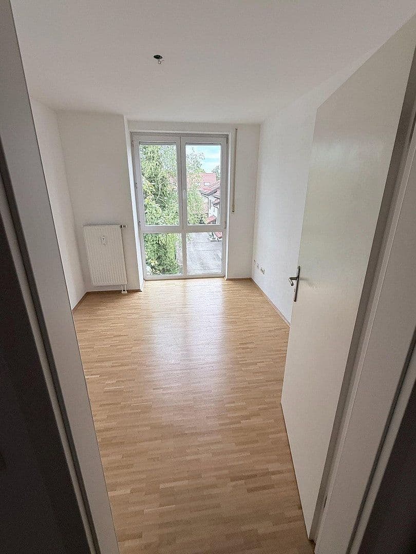 Predaj bytu 4-izbový 113 m², Unterhaching, Bavorsko Predaj bytu 4-izbový 113 m², Unterhaching, Bavorsko