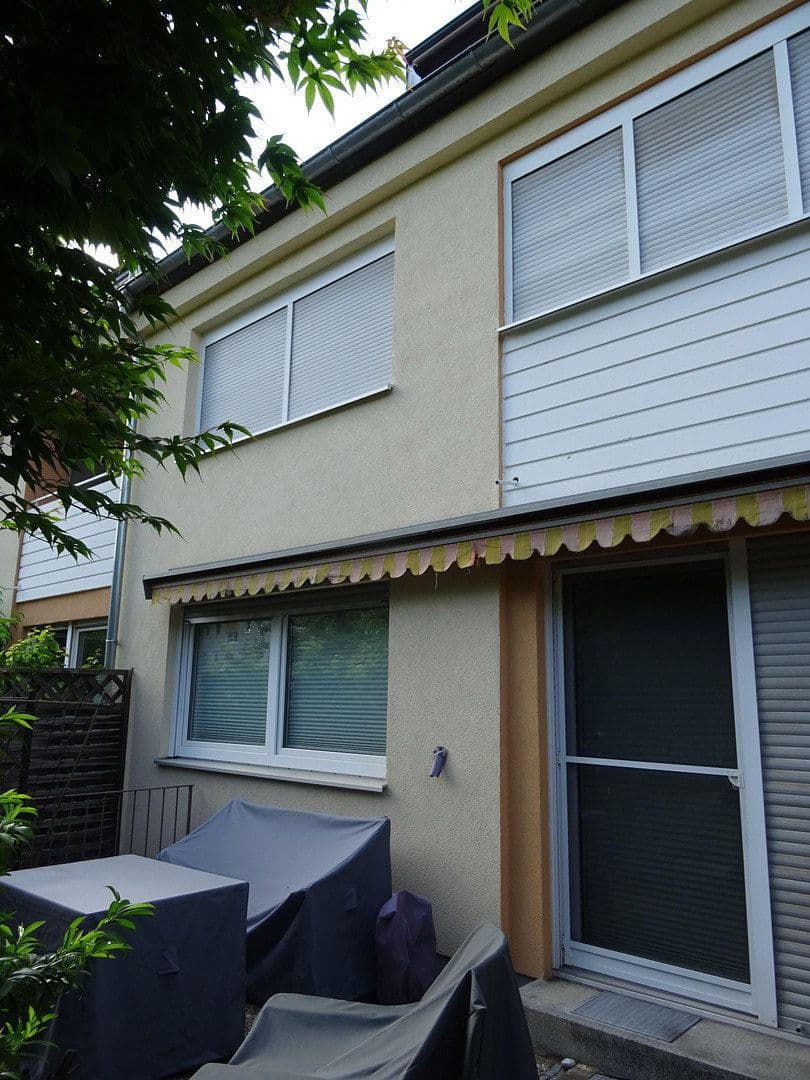 Predaj domu 170 m², pozemok 290 m², Hartensteinerstrasse 6, Nürnberg, Bavorsko Predaj domu 170 m², pozemok 290 m², Hartensteinerstrasse 6, Nürnberg, Bavorsko
