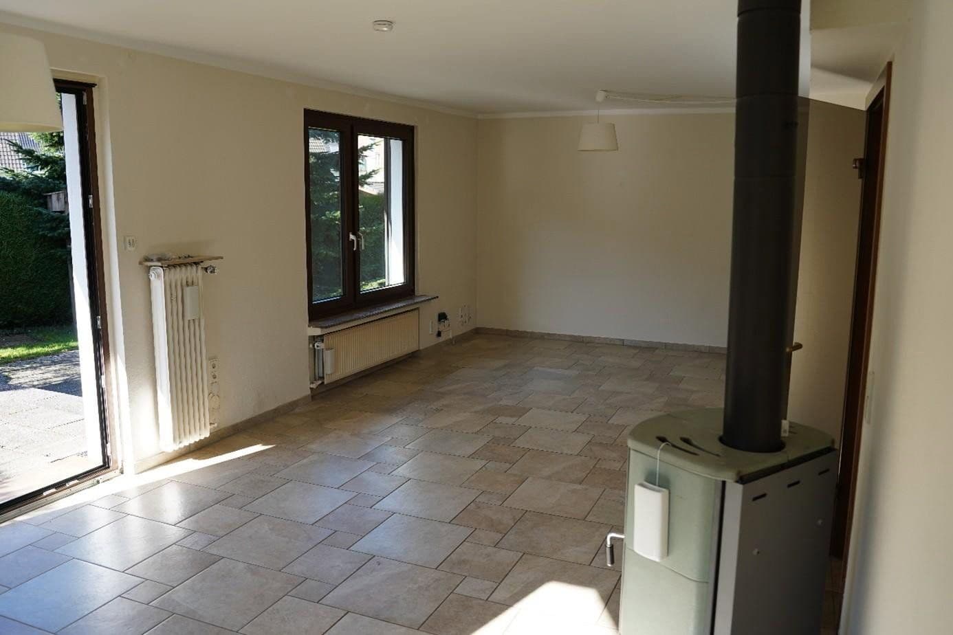 Predaj domu 142 m², pozemok 862 m², Odenthal, Severné Porýnie - Westfálsko Predaj domu 142 m², pozemok 862 m², Odenthal, Severné Porýnie - Westfálsko