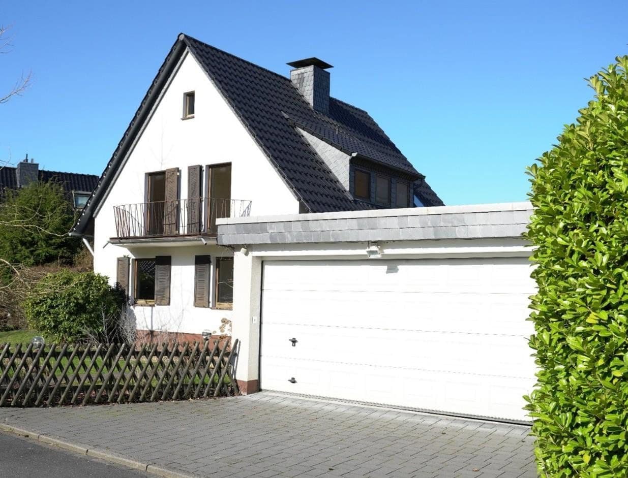Predaj domu 142 m², pozemok 862 m², Odenthal, Severné Porýnie - Westfálsko Predaj domu 142 m², pozemok 862 m², Odenthal, Severné Porýnie - Westfálsko