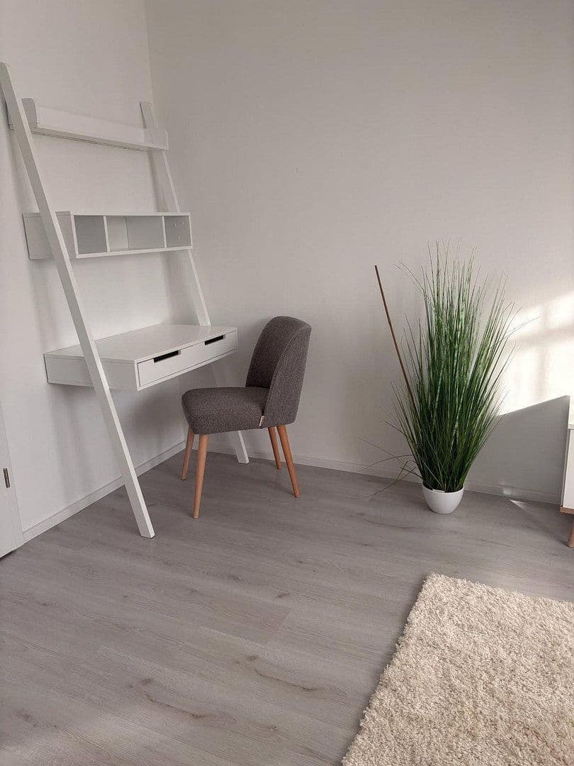 Prenájom bytu 3-izbový 80 m², Hockenheim, Bádensko-Wurttembersko Prenájom bytu 3-izbový 80 m², Hockenheim, Bádensko-Wurttembersko